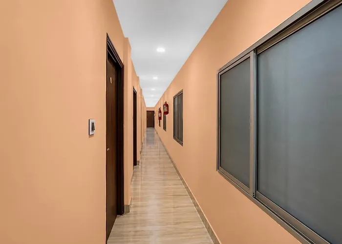 Hotel O The Biztel Patna 